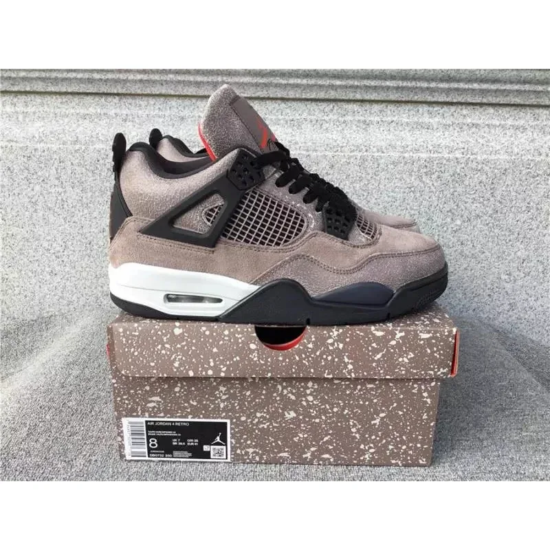 Nike Air Jordan 4 Retro Cement Grey Sneakers