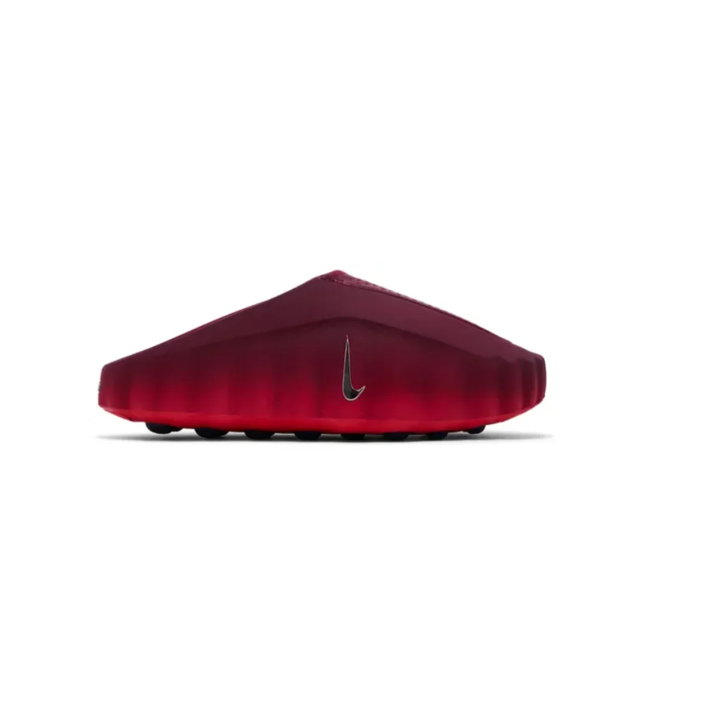 Nike Cortez Team Red Sneakers